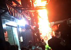 Cháy ở phố Tây Sài Gòn, du khách nháo nhào tháo chạy