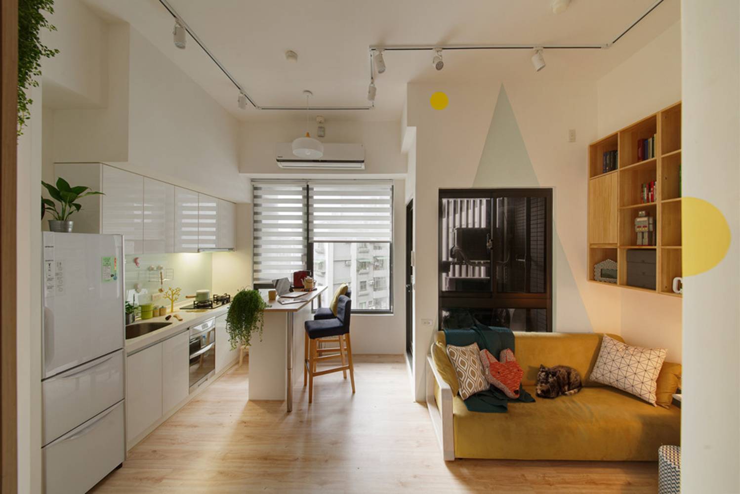 Chào đón bạn đến với căn hộ tiện nghi với thiết kế hiện đại, đầy đủ tiện ích và không gian sống thoải mái.