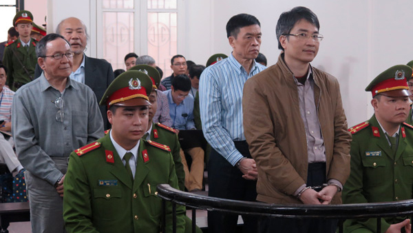 Bố con Giang Kim Đạt chuẩn bị hầu tòa phúc thẩm