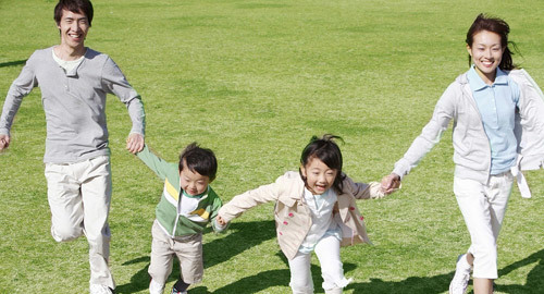 Vì sao uống sữa hàng ngày giúp gia đình bạn năng động?