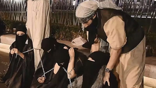 Nạn cưỡng hiếp và tra tấn rùng rợn trong nhà tù IS