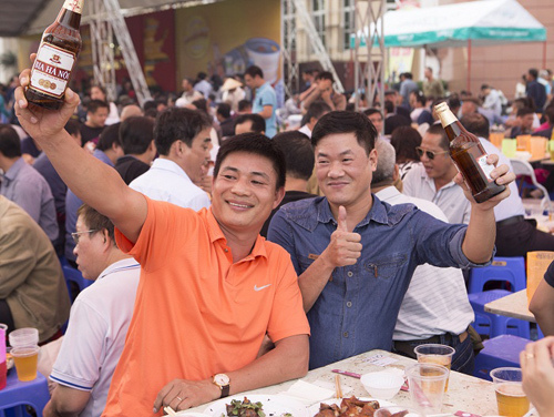 Xứ Thanh mở màn Ngày hội bia 2017