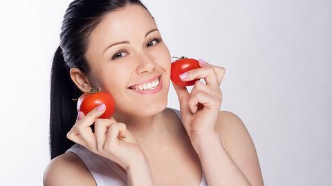 cach lam dep tu ca chua