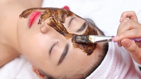 Bạn đã thử trị mụn bằng thuốc Bắc bao giờ chưa?