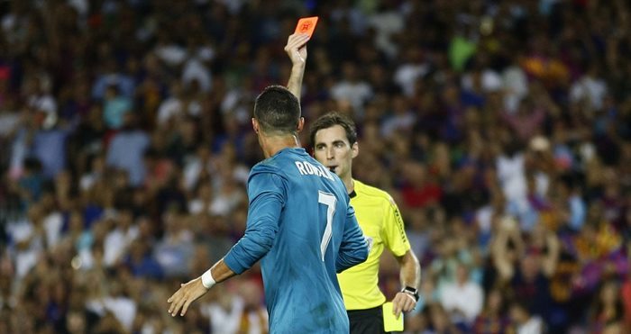 Ronaldo lĩnh án cực nặng, Nadal lên số 1 thế giới nhờ Federer