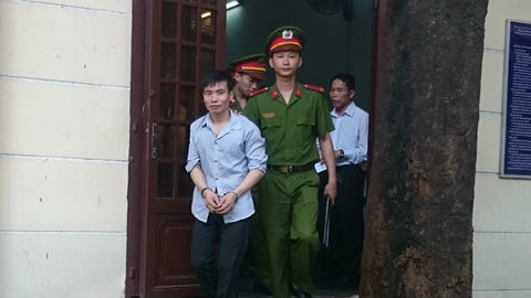 Nhận 'quà độc' từ bạn gái, nam thanh niên Lào lãnh án chung thân