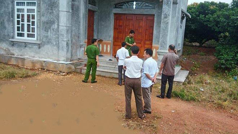 Phát hiện thi thể cô gái trẻ trong ngôi nhà mới xây