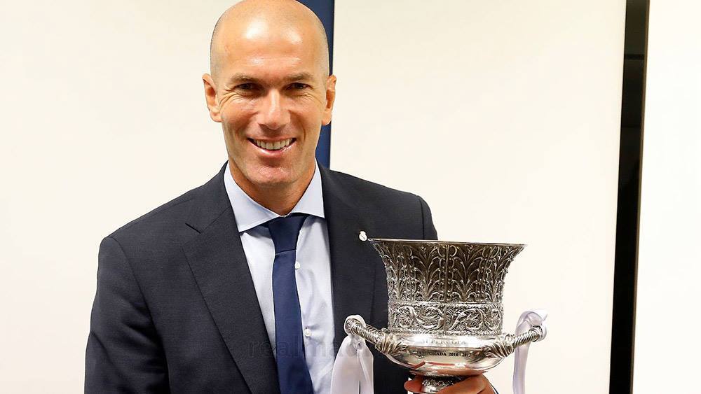 Real giành Siêu Cúp TBN: Zidane, chạm đâu cũng thành vàng