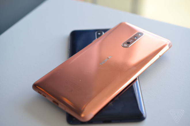 Nokia 8 ra mắt, trở lại cuộc đua smartphone cao cấp