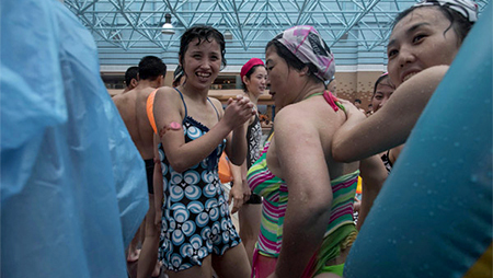 Bất chấp lệnh trừng phạt, người Triều Tiên vẫn vui chơi