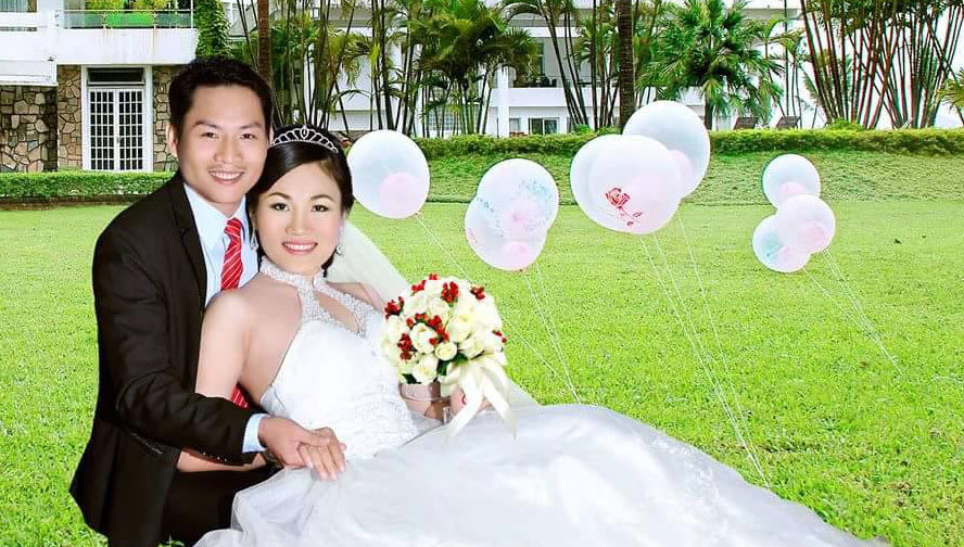 Chuyện tình vợ chồng cô giáo trẻ từng uống nước đá thay cơm