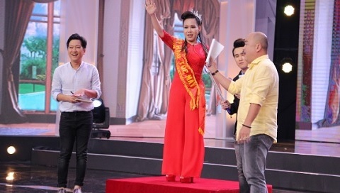 Việt Hương, Trường Giang đá xéo ồn ào của HH Phương Nga