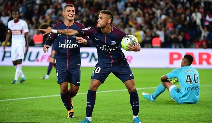 Neymar lập cú đúp, PSG thắng kiểu tennis