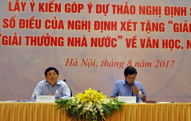 Tỷ lệ phiếu bầu 90% cho giải thưởng Hồ Chí Minh, Nhà nước là quá cao