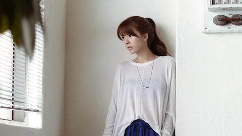 Áo pull diện tới công sở cho cô nàng trẻ trung