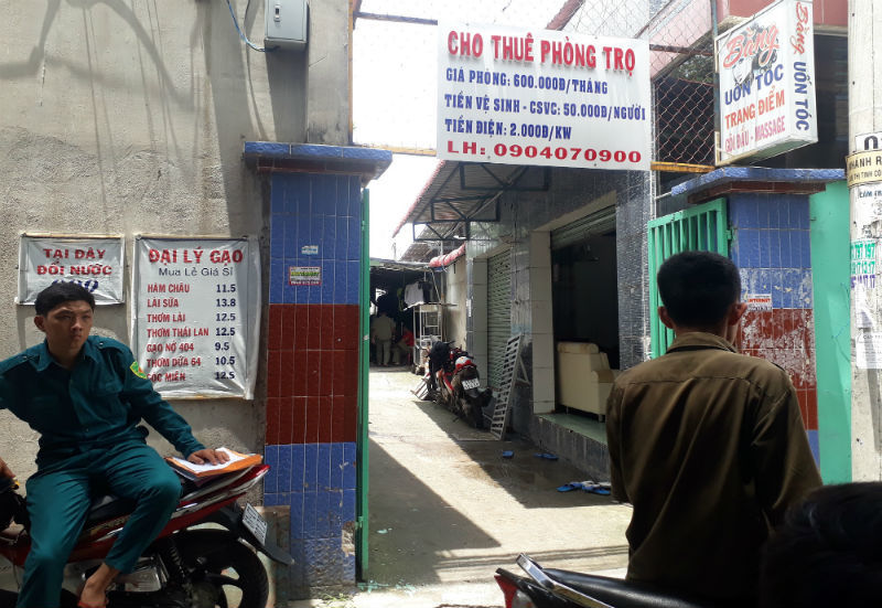 Gã trai đâm người tình rồi tự sát tại phòng trọ