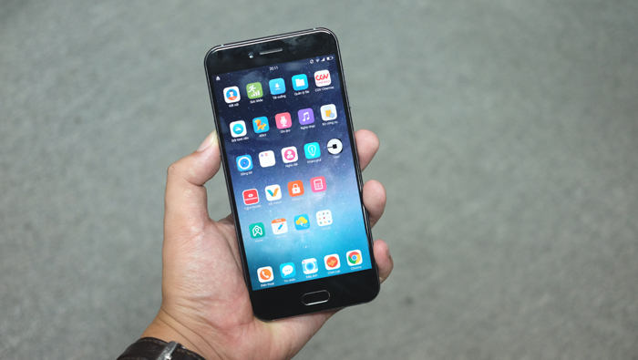 BPhone 2017 gặp nhiều sự cố sau ngày mở bán