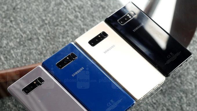 Sếp Samsung tiết lộ lí do Galaxy Note8 dùng viên pin bé hơn