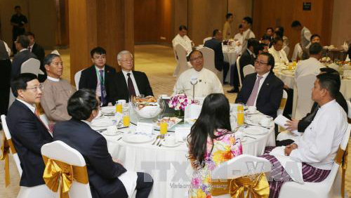 Tổng bí thư gặp các doanh nghiệp hàng đầu Việt Nam và Myanmar