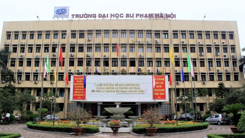 Thôi chức trưởng khoa không phát hiện học trò