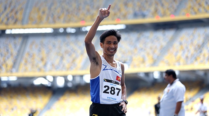 Nguyễn Văn Lai phát biểu sau khi giành HCV chạy 5.000m