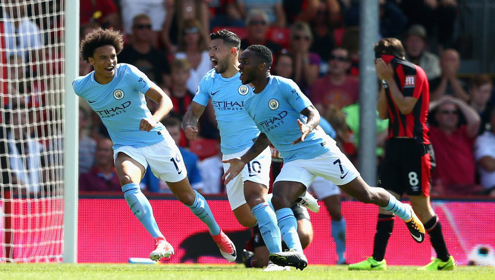 Sterling hóa người hùng, Man City thắng kiểu điên rồ