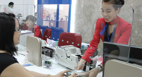2/9: ‘Gửi 1 - Nhận 3’ tại ngân hàng Bản Việt