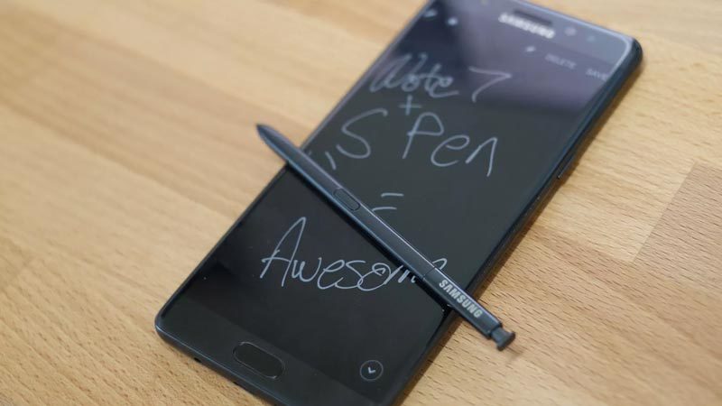 Bút S Pen tương lai có thể tích hợp micro, gọi điện như smartphone