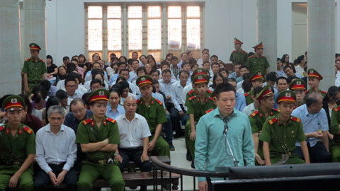 Những bí ẩn vây quanh nữ đại gia Hứa Thị Phấn