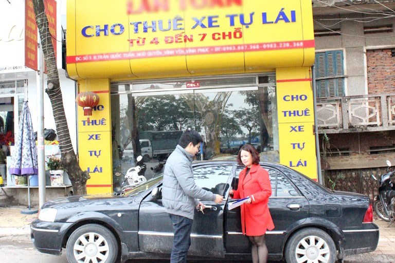 Kinh nghiệm thuê xe ô tô tự lái dịp nghỉ lễ 2/9