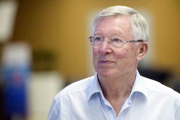 Sir Alex phán thế này, MU hết đường mơ mộng C1