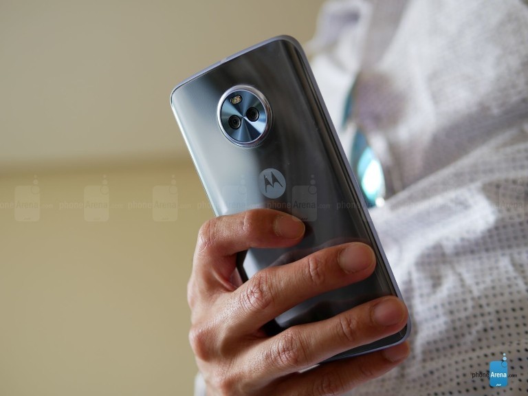 Motorola ra mắt Moto X4: thiết kế siêu đẹp, camera kép, vỏ kim loại