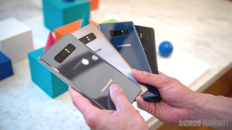 Samsung tuyên bố bán 700.000 chiếc Galaxy Note 8 trong tháng đầu tiên