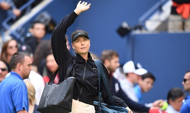 Sharapova bật bãi khỏi US Open