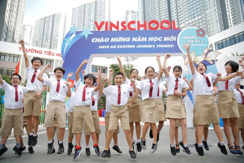 Tưng bừng ngày khai giảng trường Vinschool đầu tiên ở TP.HCM