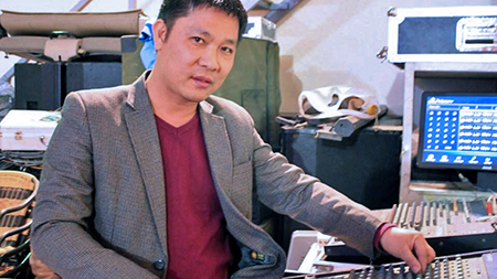 Bữa tiệc sinh nhật tiền tỷ của bà chủ lò mổ