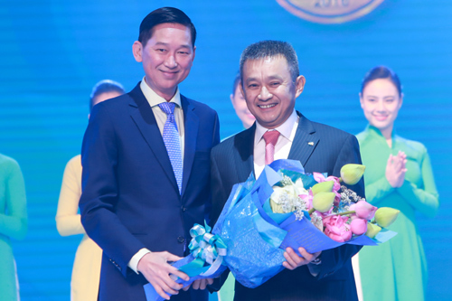 Vietnam Airlines khẳng định vị thế hãng hàng không 4 sao