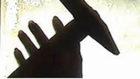 Gã đàn ông dùng búa giết vợ hờ