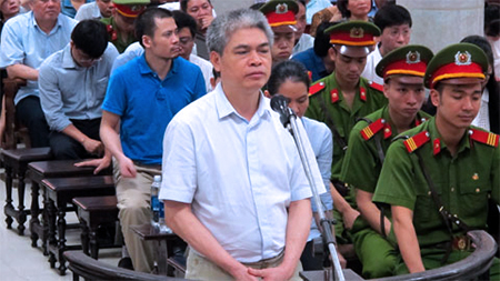 Đại án Oceanbank: 3 cựu sếp đối chất về những túi quà tiền tỷ