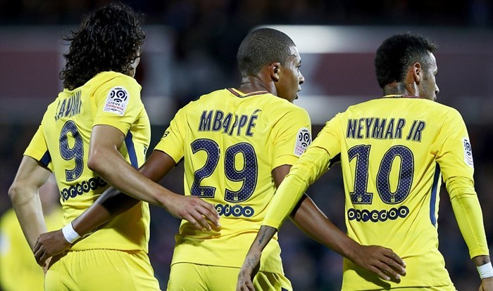 Neymar và Mbappe đua nhau nổ súng, PSG thắng 