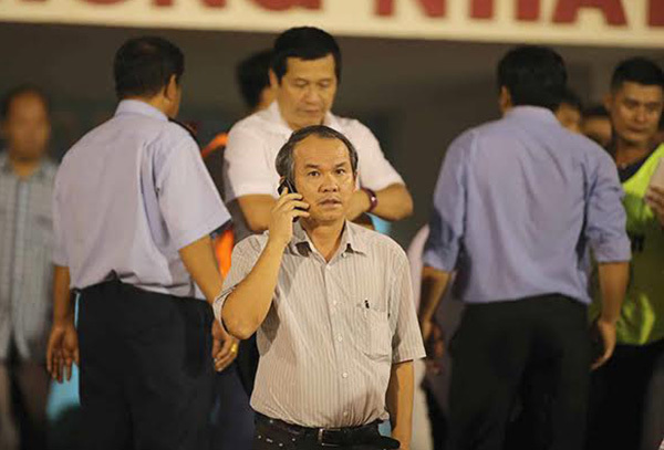 Bầu Đức tìm HLV ngoại thay Hữu Thắng trước khi chia tay VFF