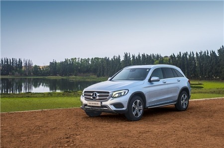 Gần 1.200 xe Mercedes-Benz bị triệu hồi tại Việt Nam do lỗi hệ thống điện