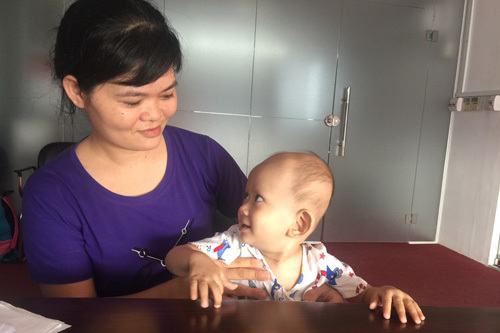 Mẹ mong giữ được nụ cười của con
