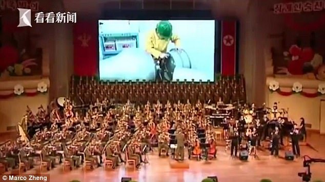 Triều Tiên công bố hình ảnh bom H trong tiệc chiêu đãi các nhà khoa học