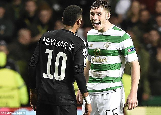 Bị hậu vệ Celtic cười nhạo, Neymar phản ứng không ngờ