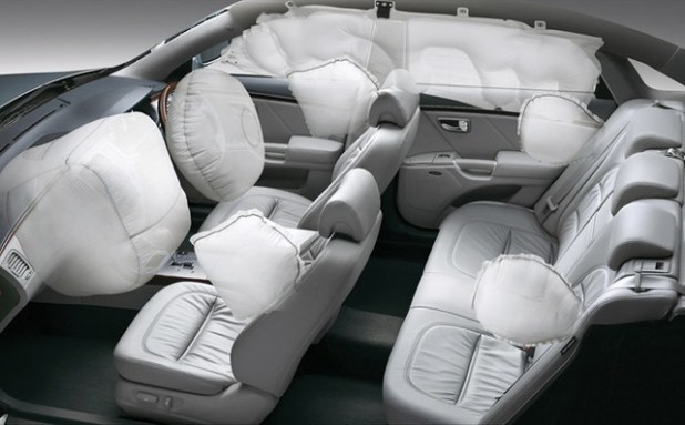 Túi khí ô tô và 6 quy tắc an toàn mà chắc chắn bạn cần biết