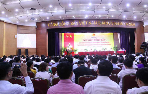 Ưu tiên biên chế cho trí thức trẻ về xã nghèo