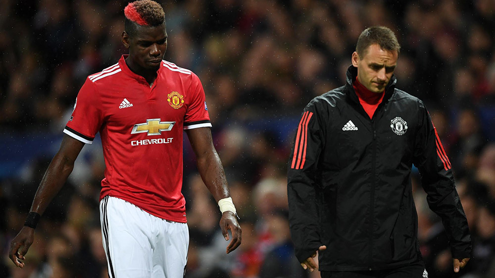 MU mất Pogba một tháng: Sống sao đây, Mourinho?