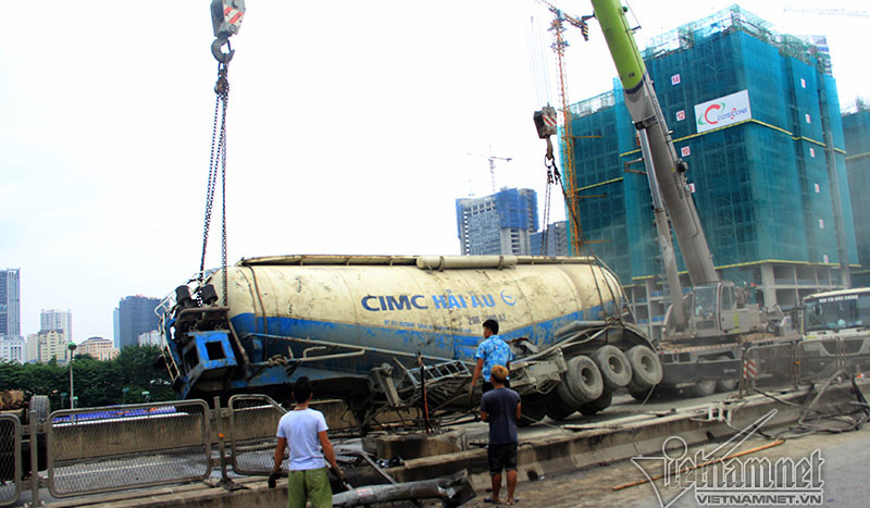 tai nạn đường trên cao