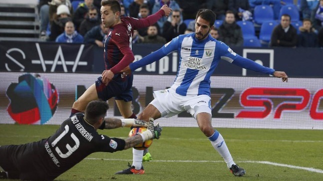 Lịch thi đấu bóng đá hôm nay 15/9